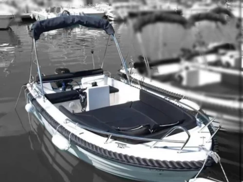 Rent a Baltic Silver Yacht 445 Puerto Deportivo Roda de Barà