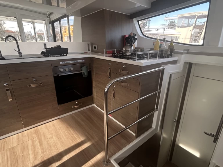 Catamaran rental with or without captain Bali Marseille