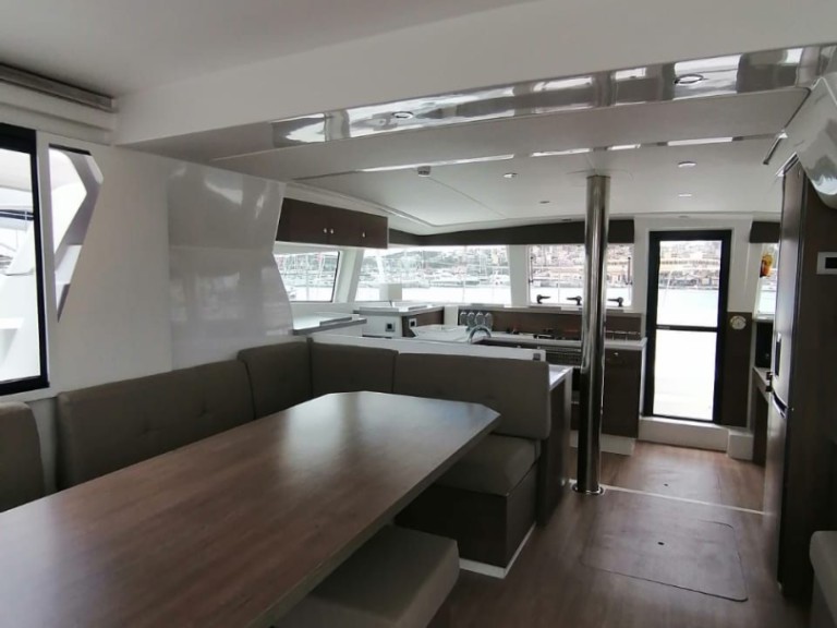 Bali Bali 4.2 in Lávrio on SamBoat