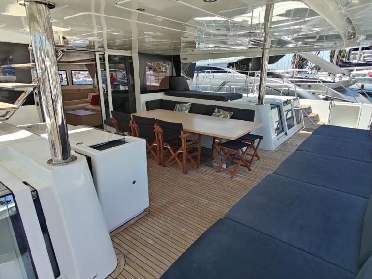 Bareboat Rental Catamaran Lagoon with a boat licence