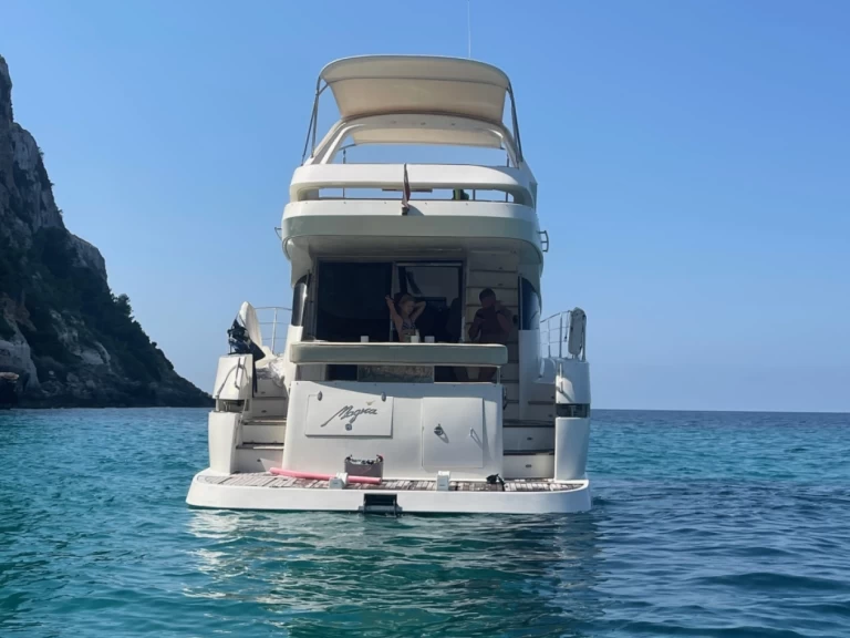 Motorboat rental in Palma de Mallorca - Numarine 55 FLY