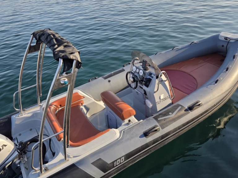 Rent a Marsea Marsea CM 100 Marseille