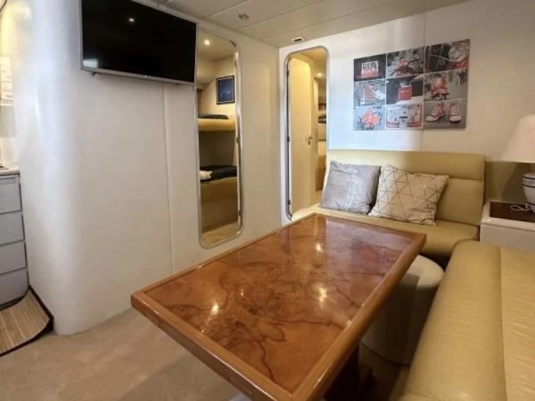 Motorboat rental with or without captain Rizzardi Porto Badino