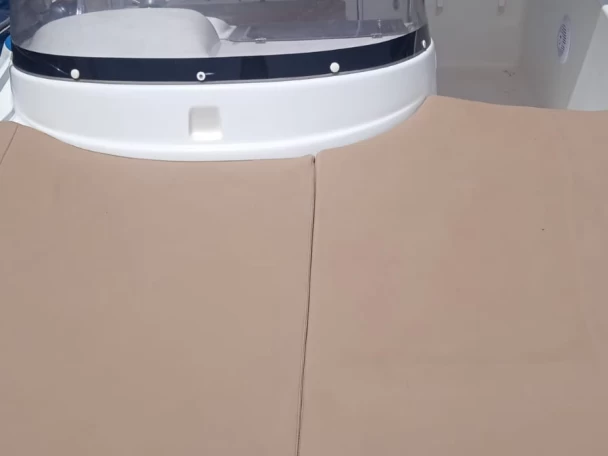 Bareboat Rental Motorboat polyeste yacht with a boat licence