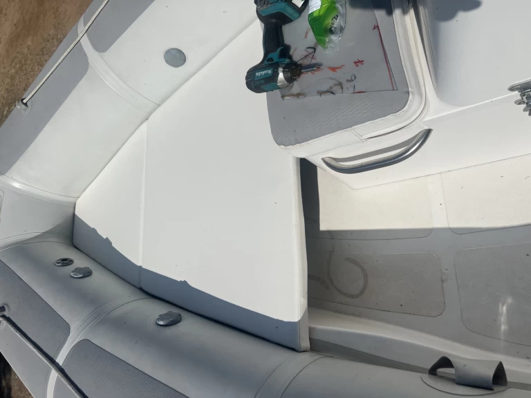 RIB rental with or without captain Adventure Hyères