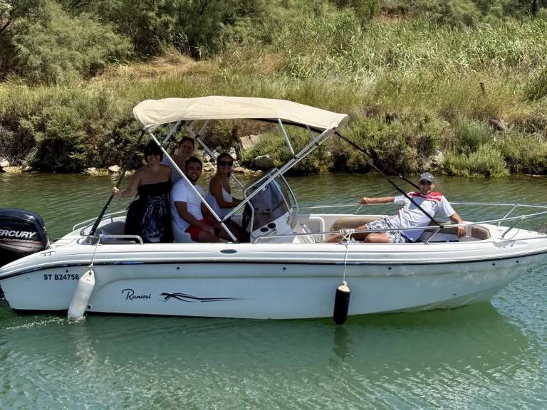 Motorboat rental in Carnon-Plage - Ranieri Pathfinder