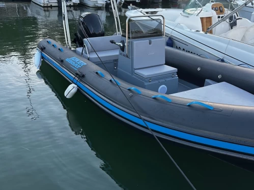 RIB rental in Le Canon - Capelli Tempest 700 Sun
