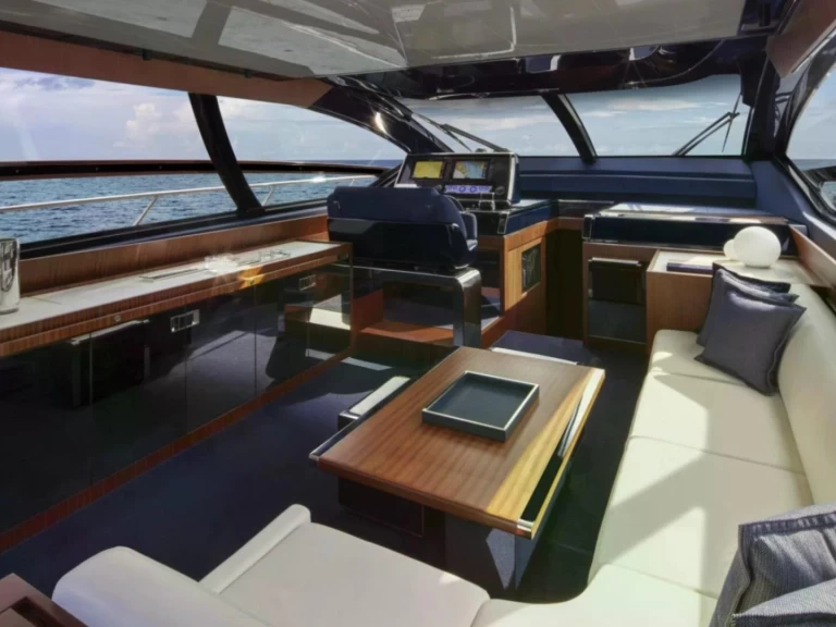 Yacht charter Saint-Tropez cheap Rebel 66