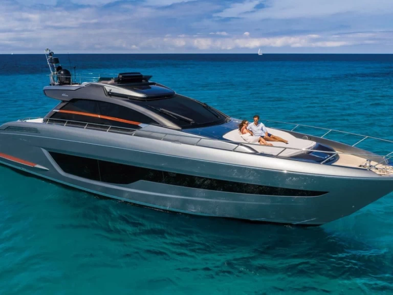 Bareboat Rental Luxury Yacht Riva with a boat licence