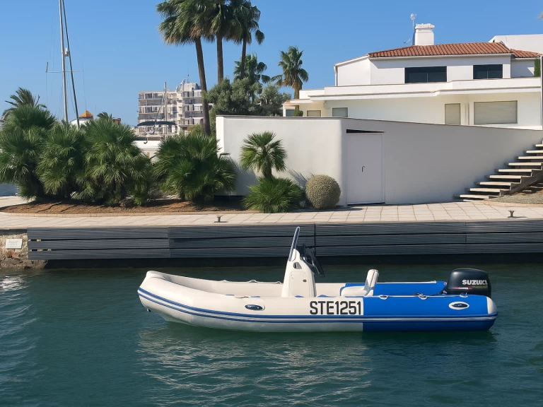 Boat rental Zodiac Medline 500 in Empuriabrava on Samboat