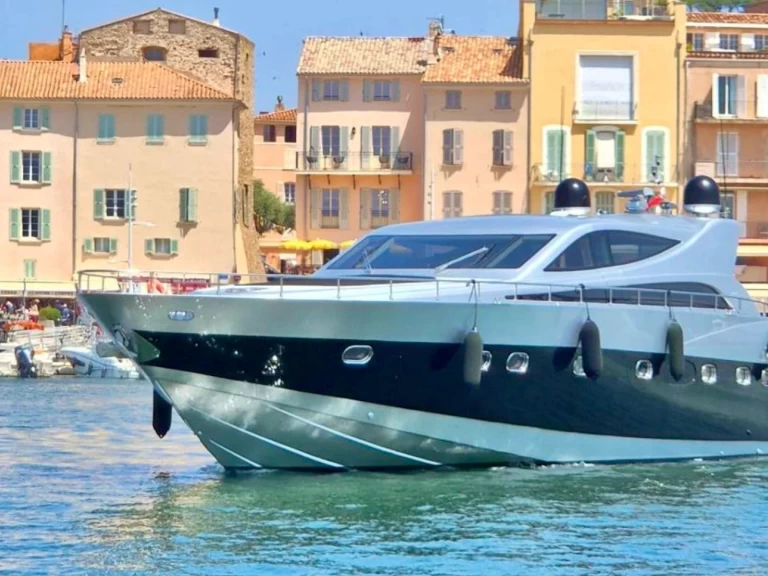 Luxury Yacht rental with or without captain Alfamarine Saint-Tropez
