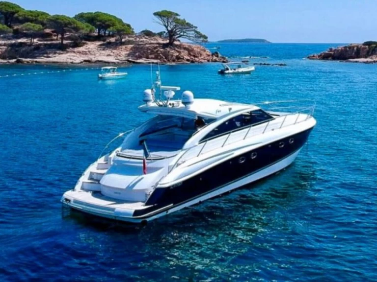 Princess Princess V53 in Cannes on SamBoat