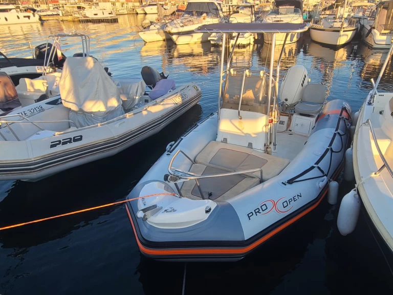 Bareboat Rental RIB Zodiac with a boat licence