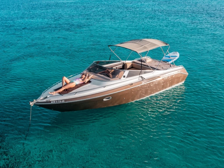 Bareboat Rental Motorboat Cranchi with a boat licence