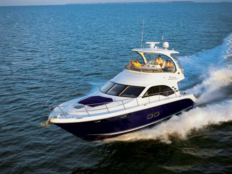 Luxury Yacht for rent Manhattan at the best price