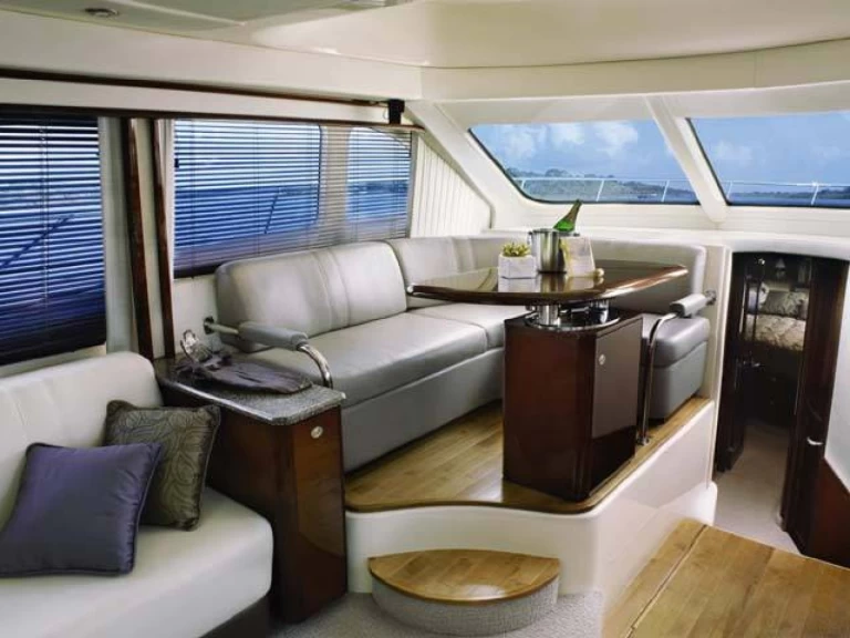 Rent a Sea Ray DANCING QUEEN Miami