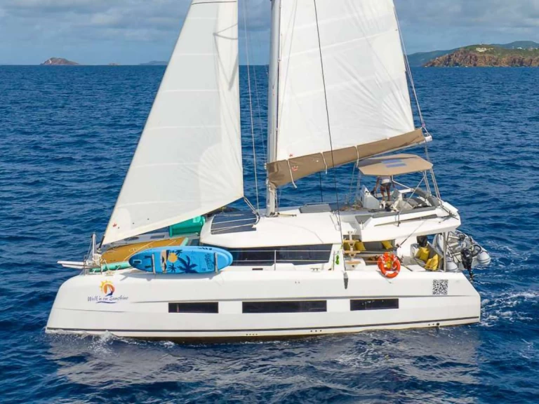 Boat rental Dufour WALK'N ON SUNSHINE in British Virgin Islands (BVI) on Samboat