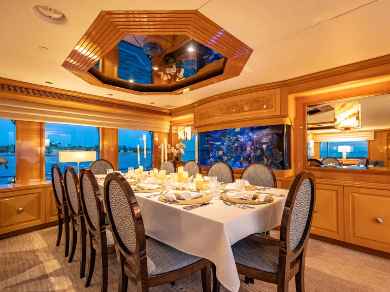 Yacht charter Caribbean cheap SeaQuest