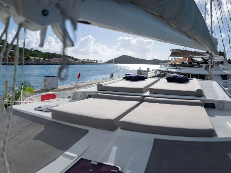 Privilege KELEA in West End on SamBoat