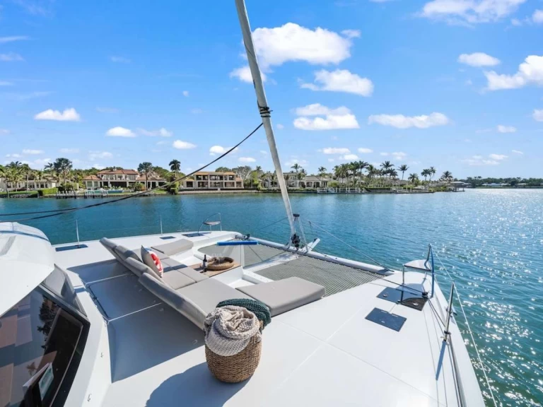 Bareboat Rental Luxury Yacht Fountaine Pajot with a boat licence