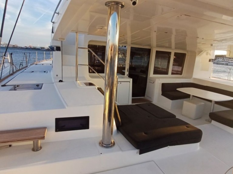 Bareboat Rental Catamaran Lagoon with a boat licence