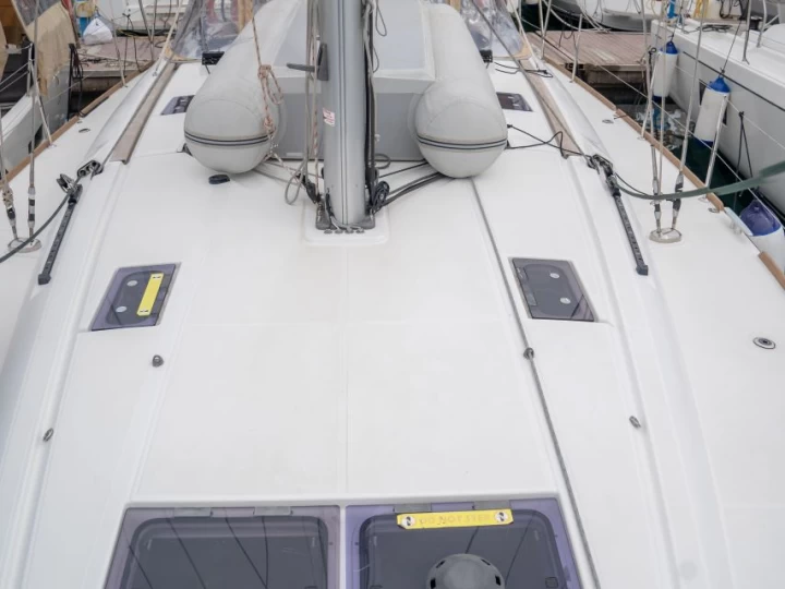 Sailboat rental in Alimos - Jeanneau Sun Odyssey 479