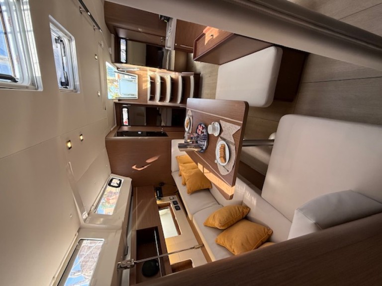 Sailboat rental in Préveza - Bénéteau Oceanis 46.1