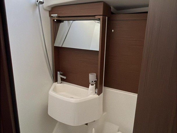 Sailboat for rent Santa Cruz de Tenerife at the best price