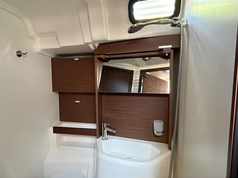 Bénéteau Oceanis 51.1 in Las Galletas on SamBoat