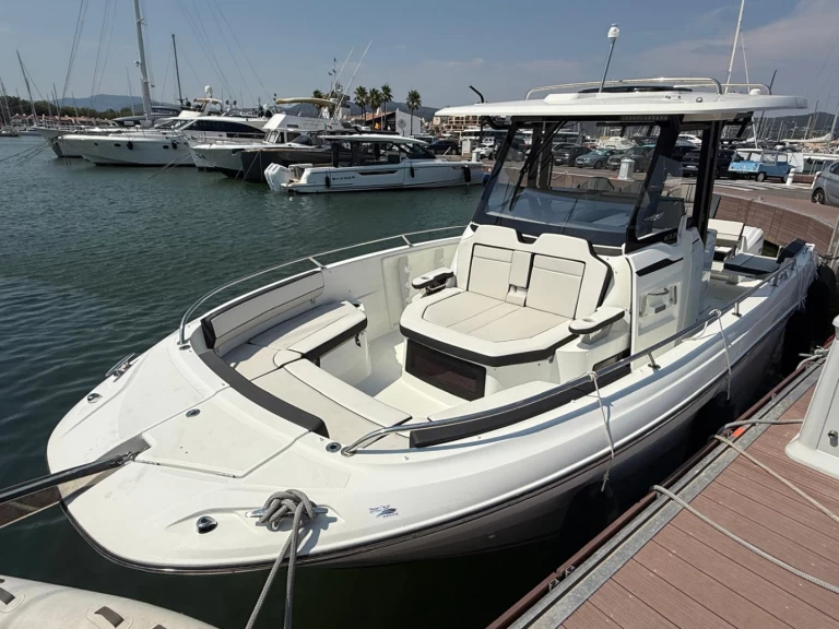 Boat rental Jeanneau cap camarat 10.5 CC in Cogolin on Samboat