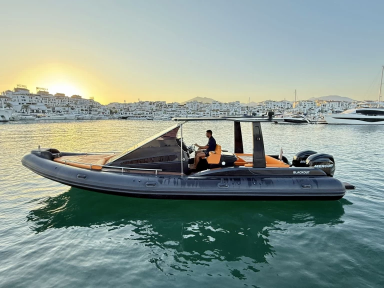 RIB for rent Puerto Banús at the best price