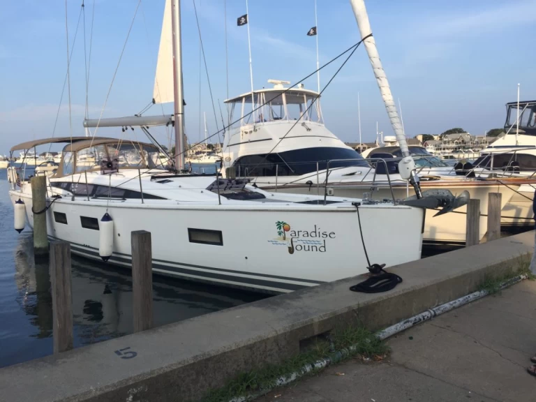 Sailboat rental in Parish of Saint George - Jeanneau Jeanneau 54