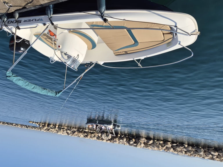 Motorboat for rent Marseille at the best price