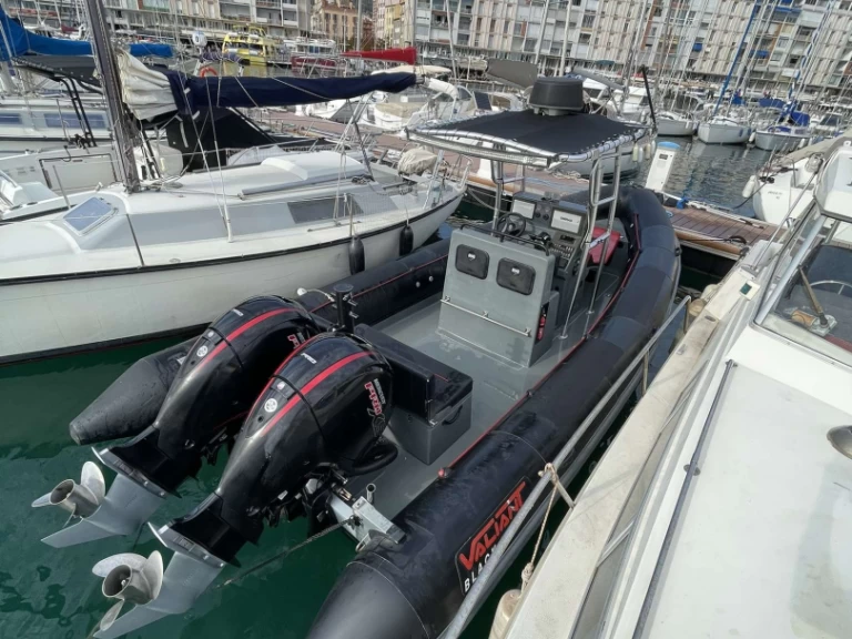 Rent a Valiant Karbon 750 sport 6  Toulon