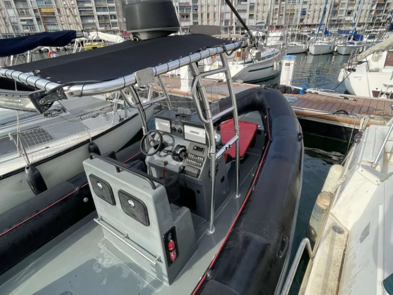 RIB rental in Toulon - Valiant Karbon 750 sport 6 