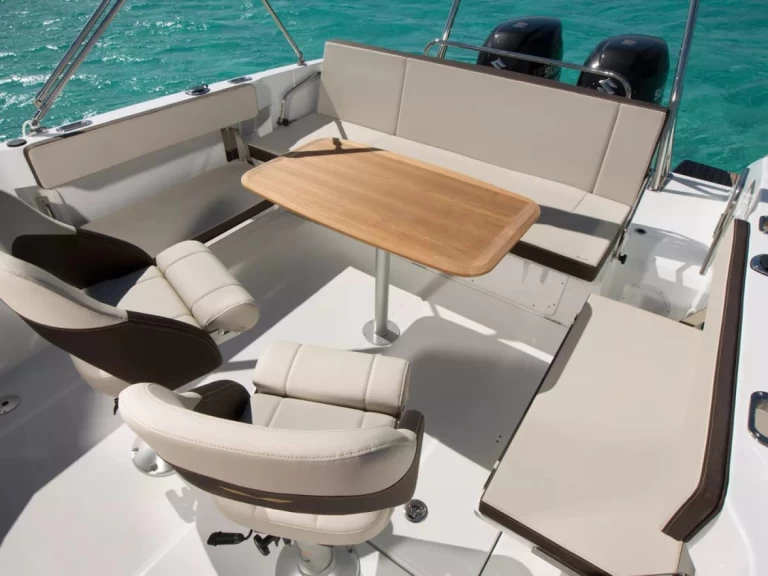 Boat rental Bénéteau Flyer 7.7 SUNdeck in Cannes on Samboat