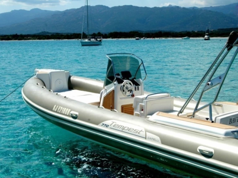 Bareboat Rental RIB Capelli with a boat licence