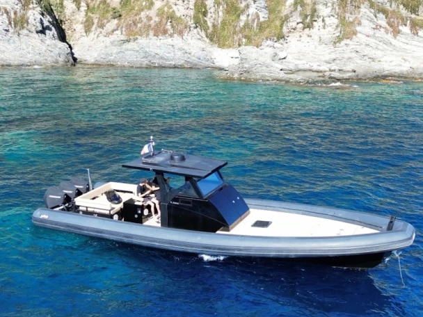 RIB rental in Hyères - Sea Water Phantom 400