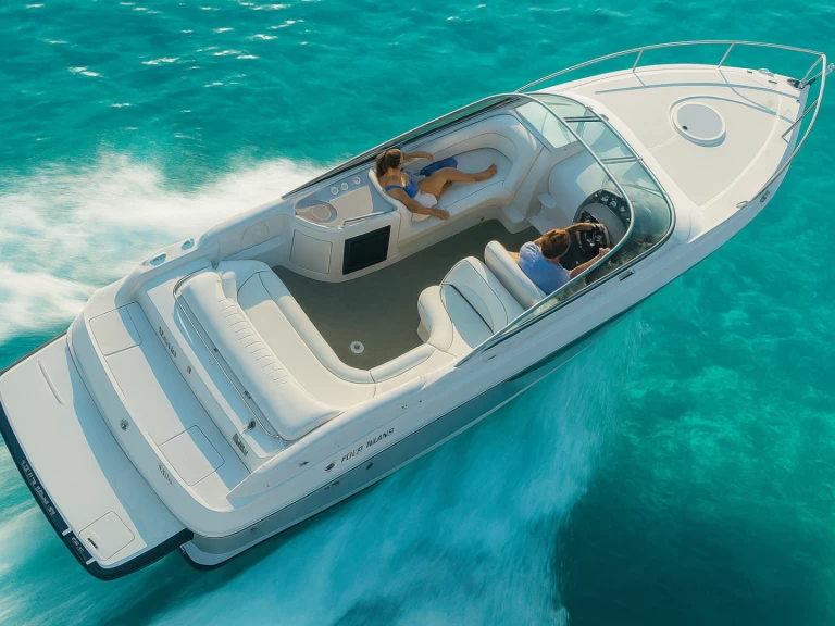 Four Winns Sundowner 285 in Cannes on SamBoat