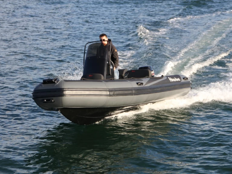 RIB for rent Larmor-Plage at the best price