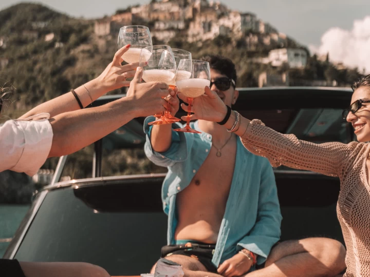 Boat rental Motonautica Daniele Raptor 35 in Amalfi on Samboat