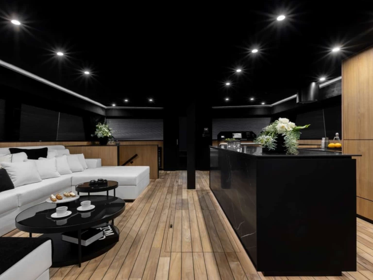 Moon Yacht Moon Shadow in U.S. Virgin Islands on SamBoat