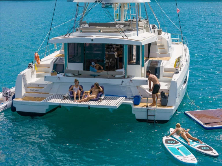 Yacht charter U.S. Virgin Islands cheap Cleopatra