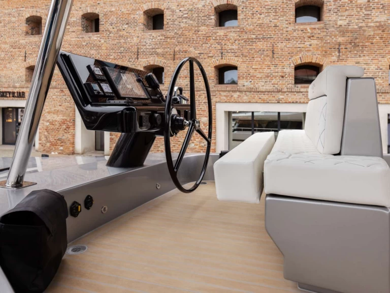 Boat rental Moon Yacht Moon Shadow in U.S. Virgin Islands on Samboat