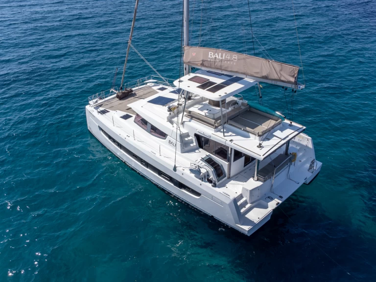 Bareboat Rental Catamaran Bali with a boat licence