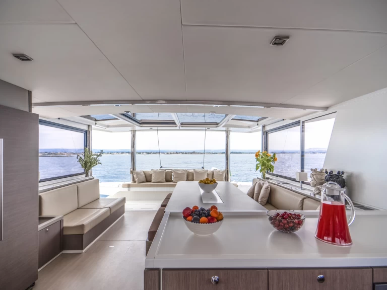 Catamaran for rent Marina d'Arechi at the best price