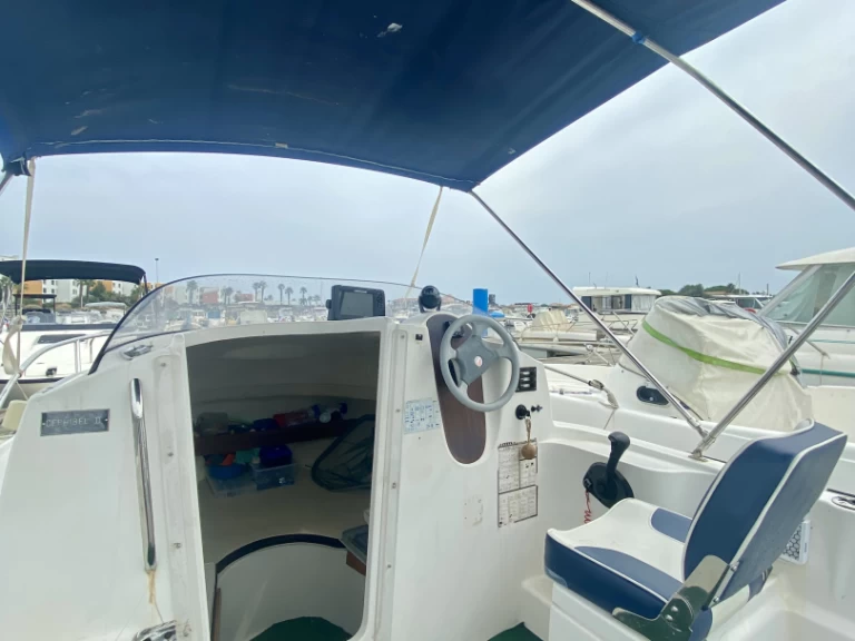 Motorboat rental with or without captain Quicksilver Le Barcarès