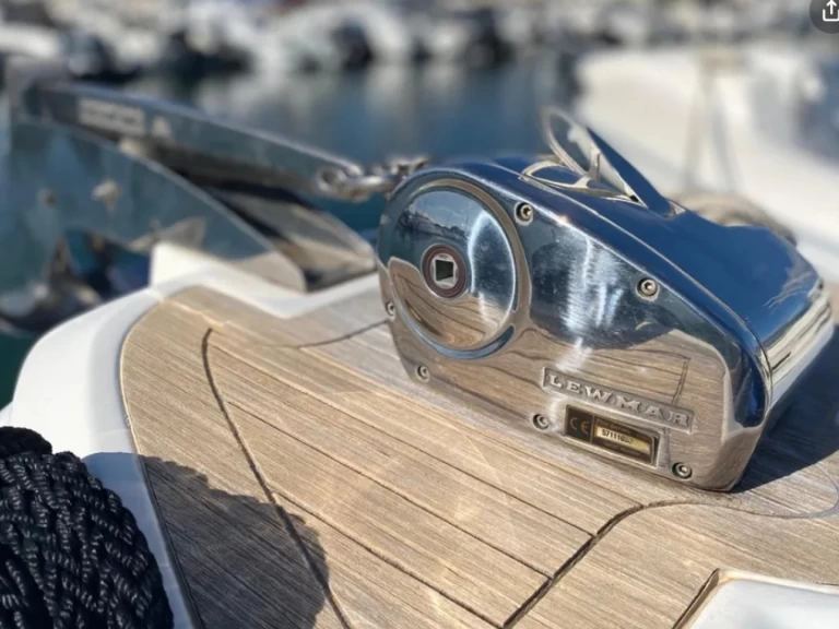 RIB rental in Albufeira - Nuova Jolly Prince 28 WA