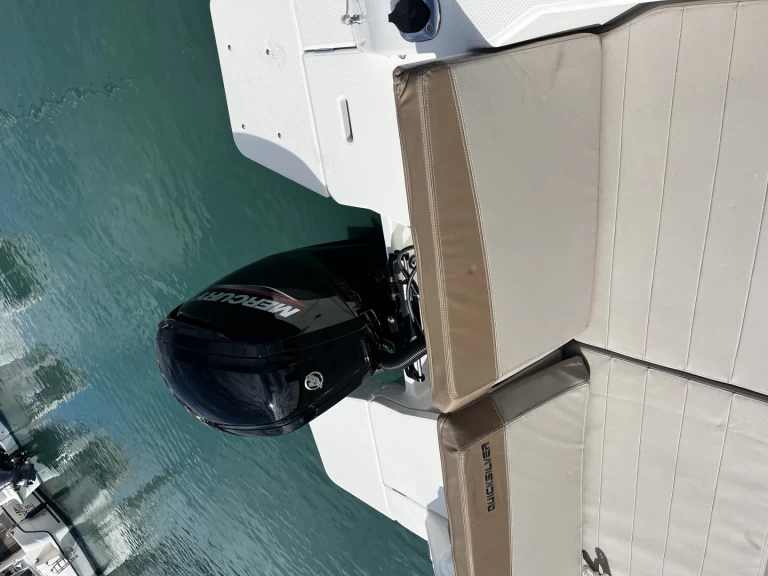 Motorboat rental with or without captain Quicksilver Pléneuf-Val-André