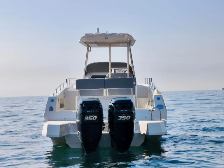 Rent a MIAMI GOLD  33 WALK AROUND Naples